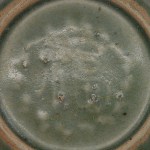 Antiker Teller mit Caladon Glasur mit 2 Fischen Ming Dy
